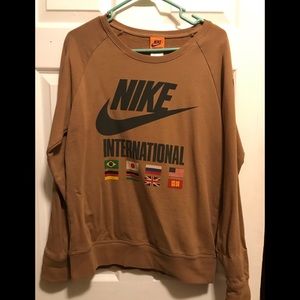 Nike Track & Field International sweatshirt - Sz M